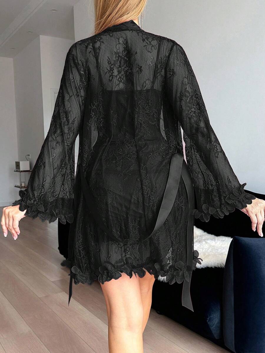 2-Piece Floral Lace Robe & Camisole Nightgown Set